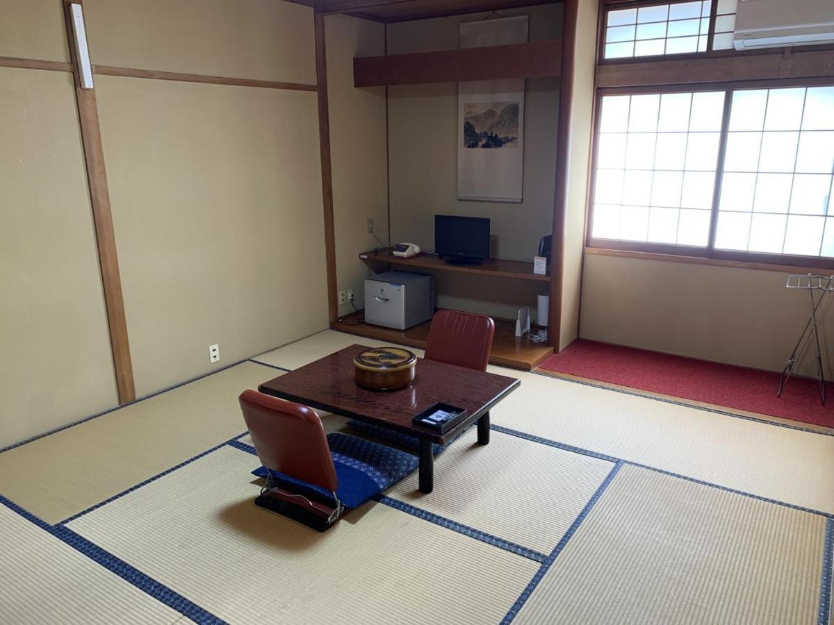 Hotel Suehiro Matsumoto Bagian luar foto