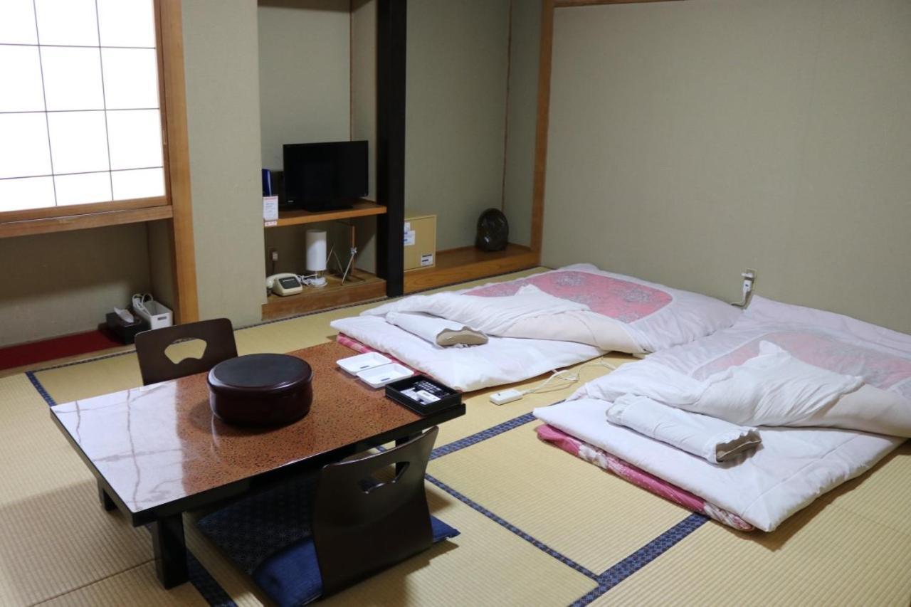 Hotel Suehiro Matsumoto Bagian luar foto